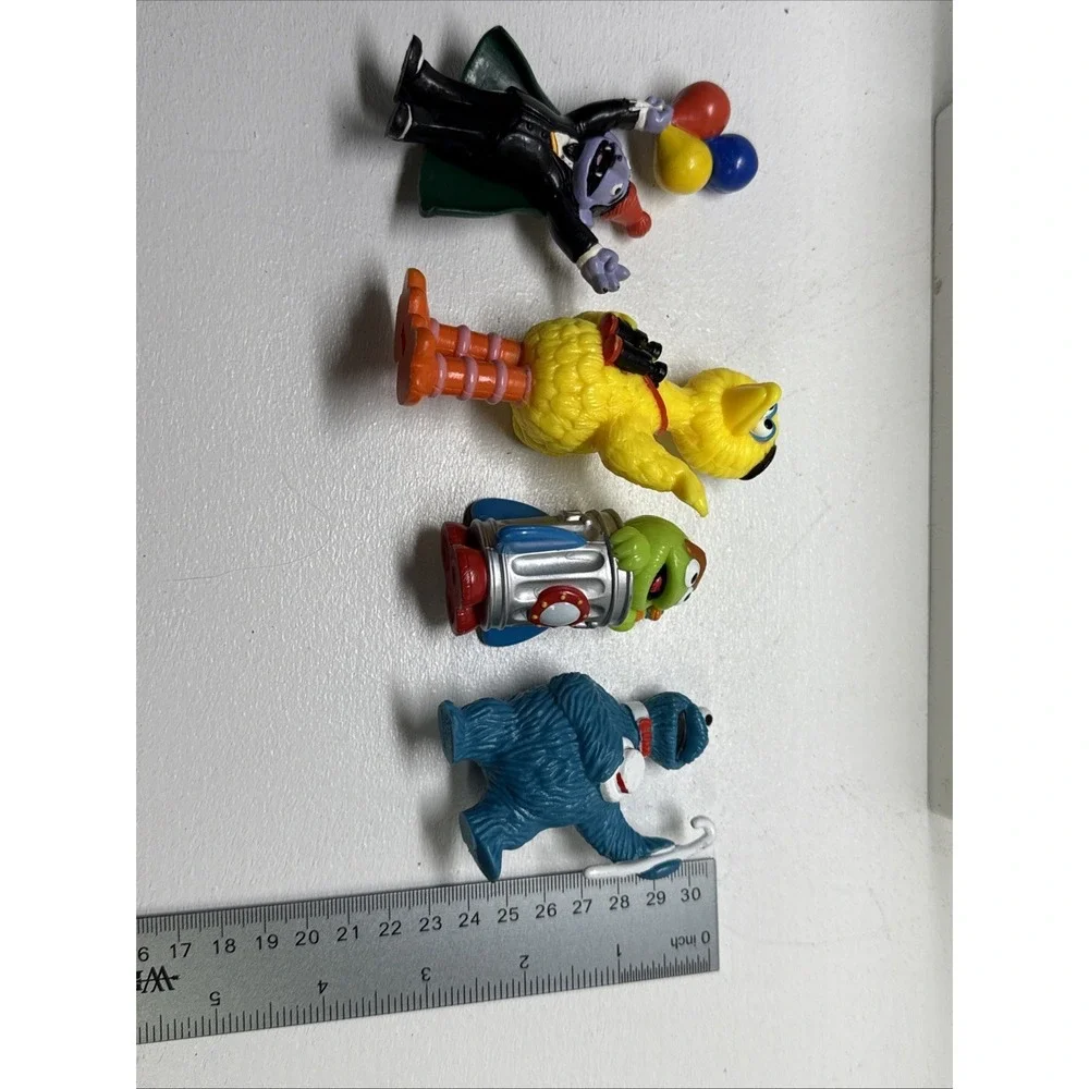 VINTAGE  JHP‎ PVC SESAME STREET BIG BIRD WITH BINOCULARS Plus Others!! Lot Of 4